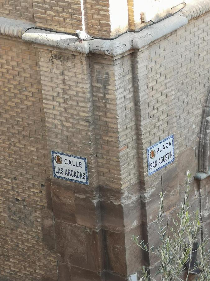 Apartamento Centro De Historias Saragossa Exterior foto